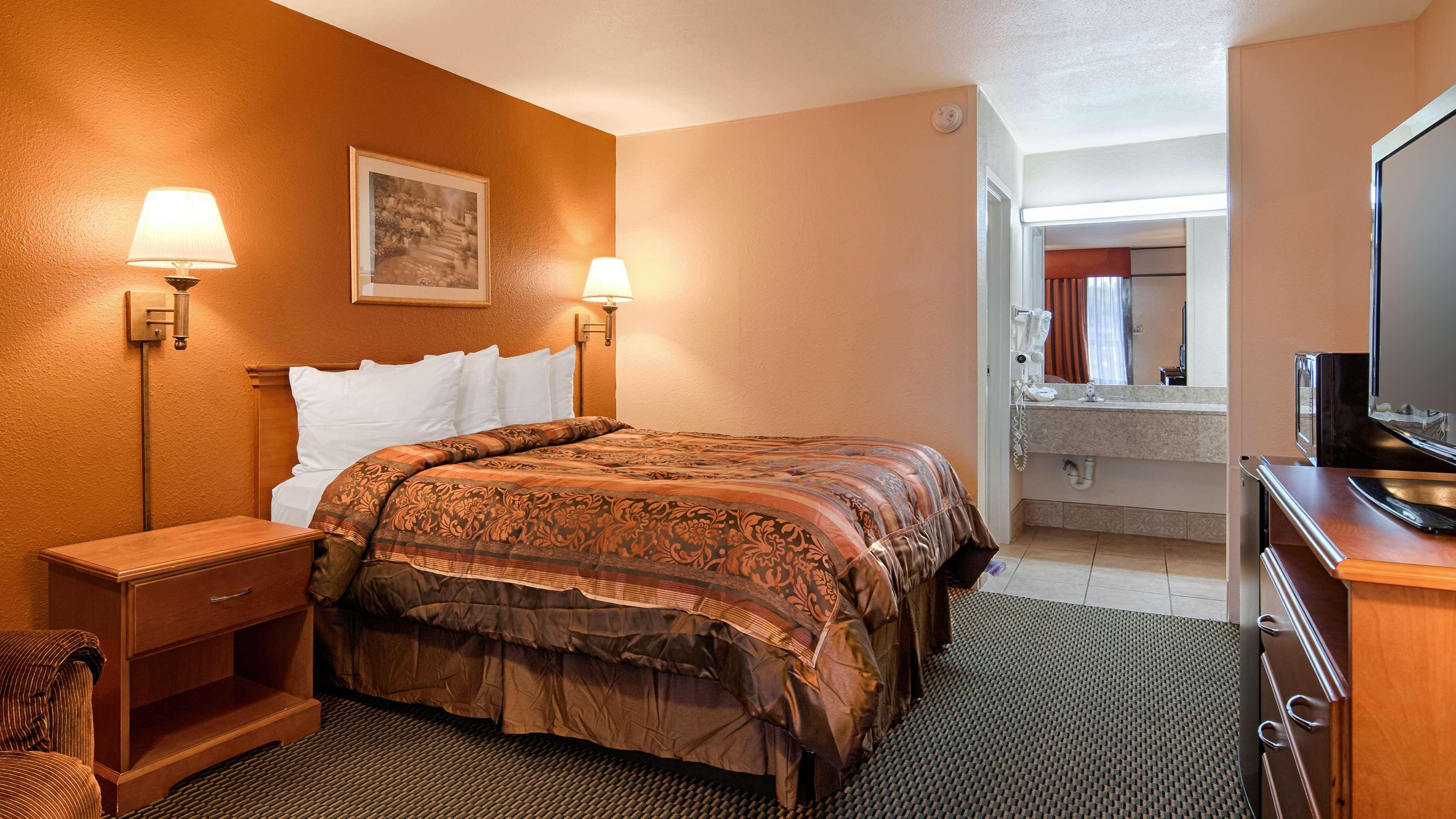 Best Western Tulsa Airport Buitenkant foto