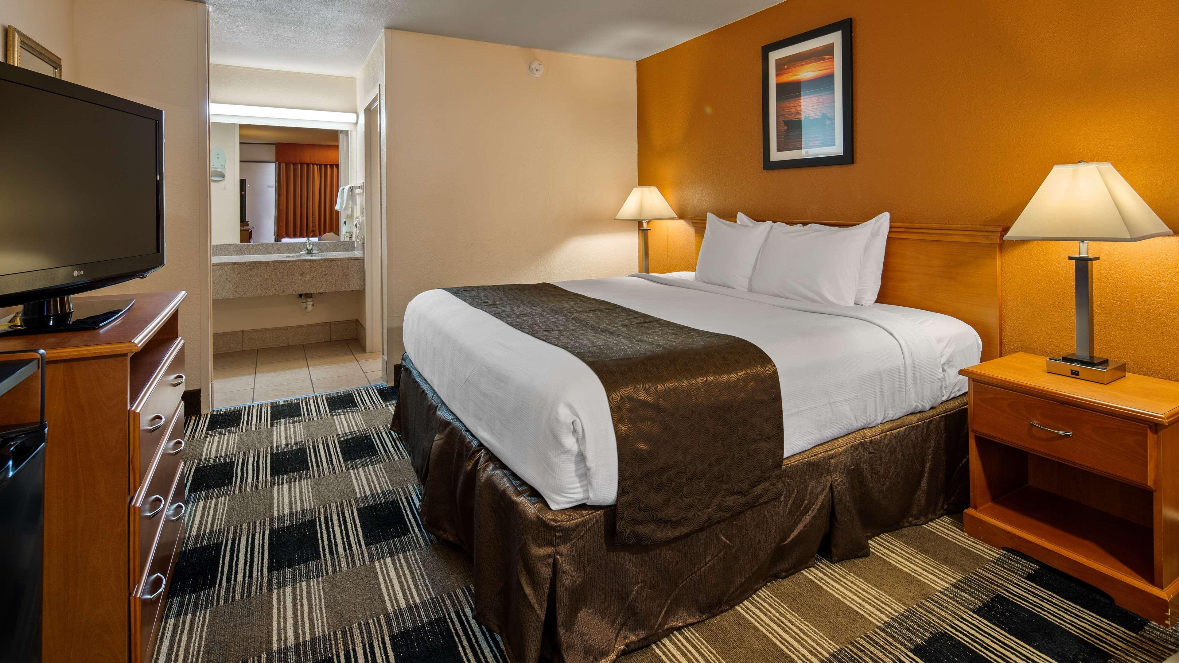 Best Western Tulsa Airport Buitenkant foto