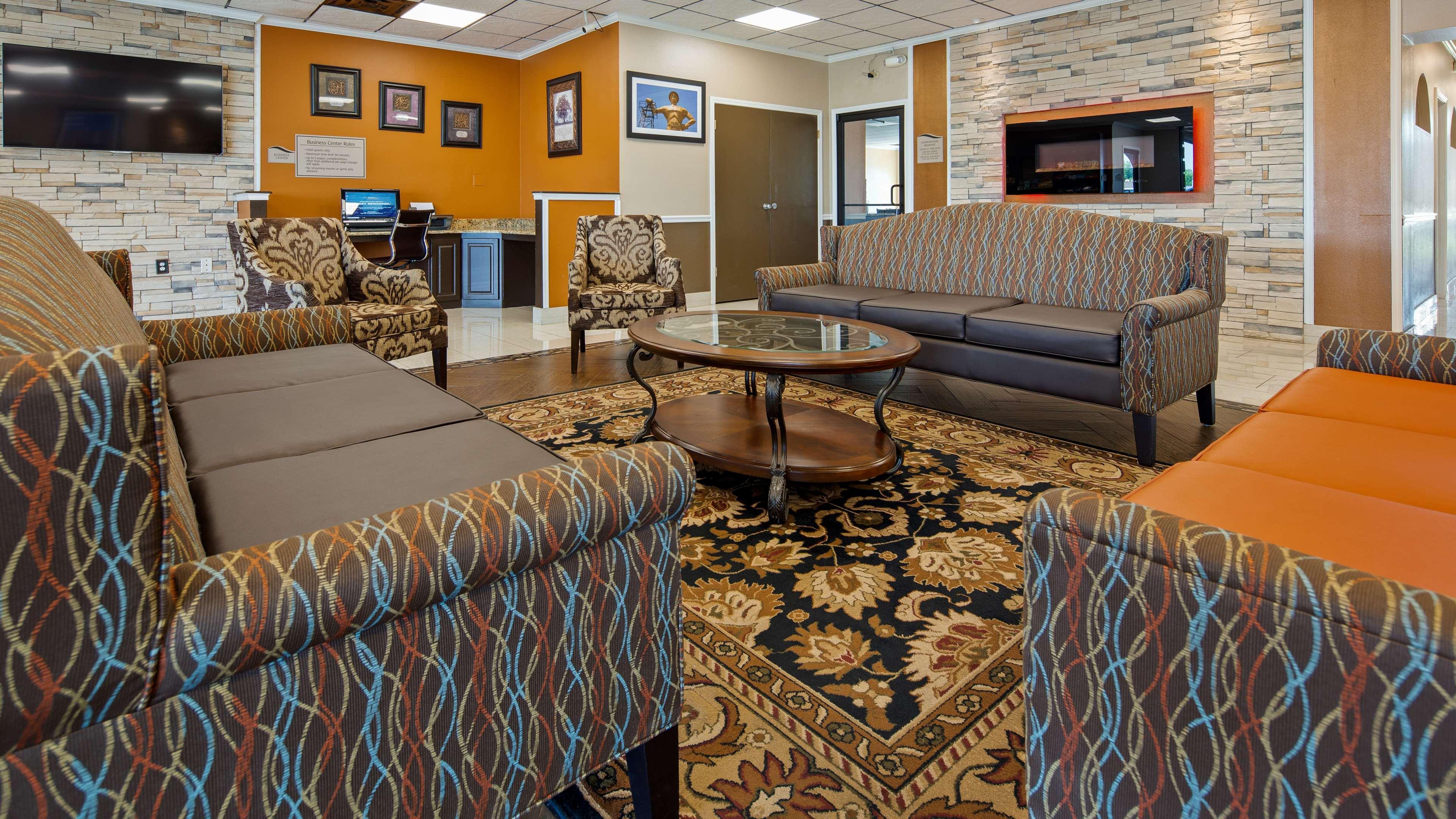 Best Western Tulsa Airport Buitenkant foto