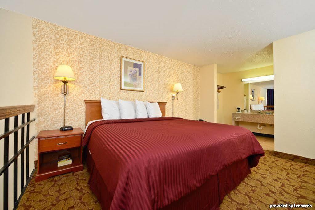 Best Western Tulsa Airport Buitenkant foto